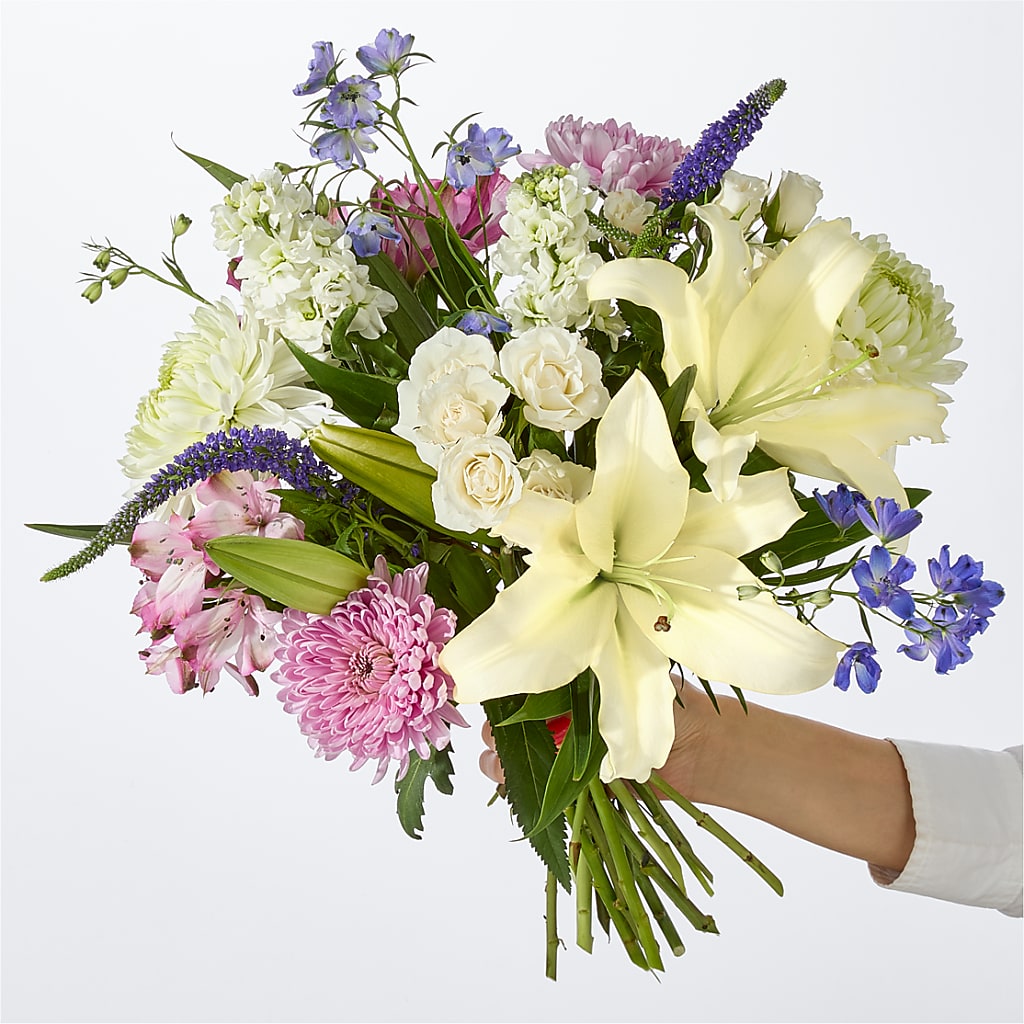 Winter Celebration Bouquet – Realm Of Blooms, Carnegie PA