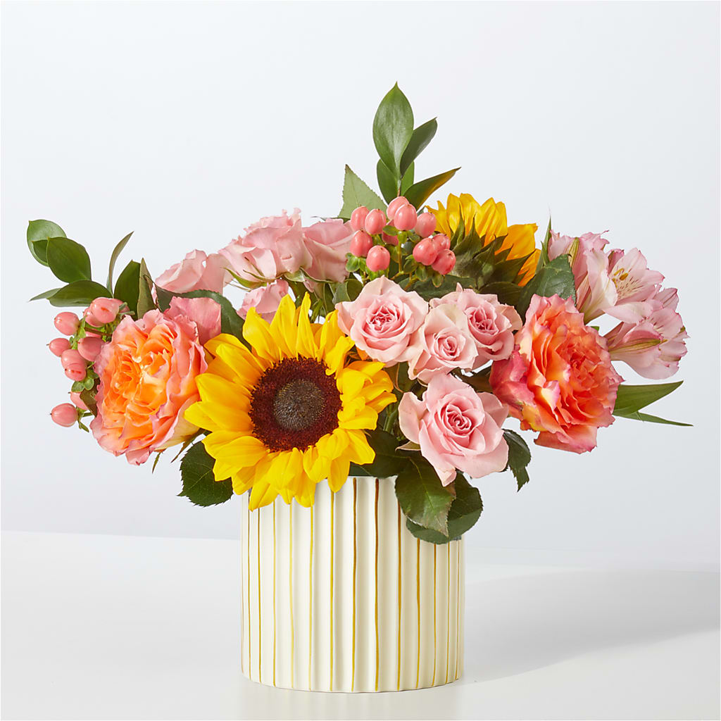 Sun's Out Bouquet – Realm Of Blooms, Carnegie PA
