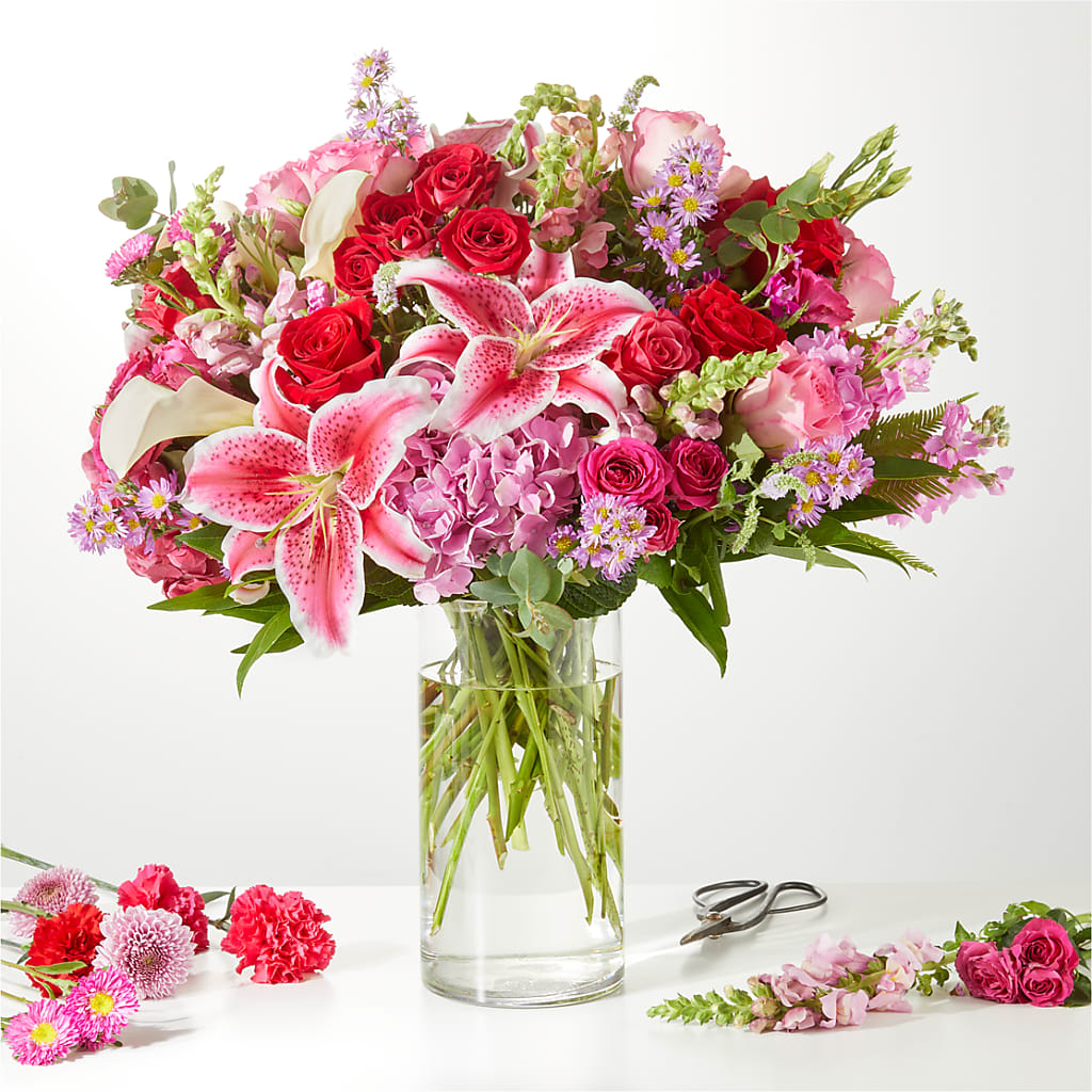 Swooning Over You - A Luxury Florist Original – Realm Of Blooms, Carnegie PA