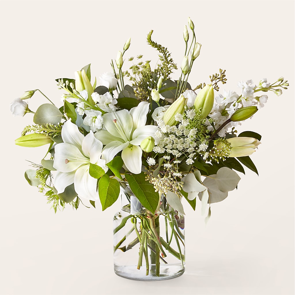 Alluring Elegance Bouquet – Realm Of Blooms, Carnegie PA