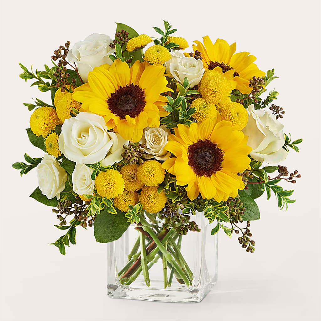 Luminous Morning Bouquet – Realm Of Blooms, Carnegie PA