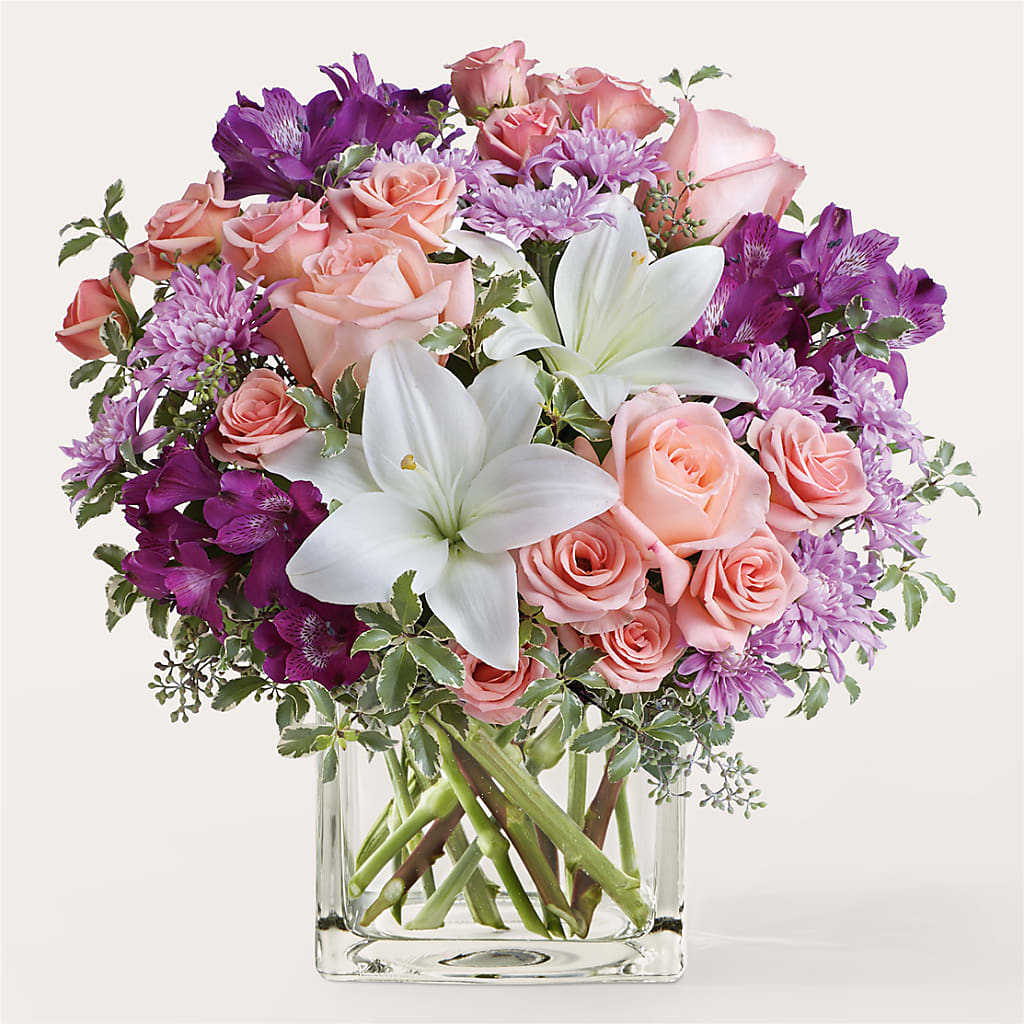 Mani Pedi Bouquet – Realm Of Blooms, Carnegie PA