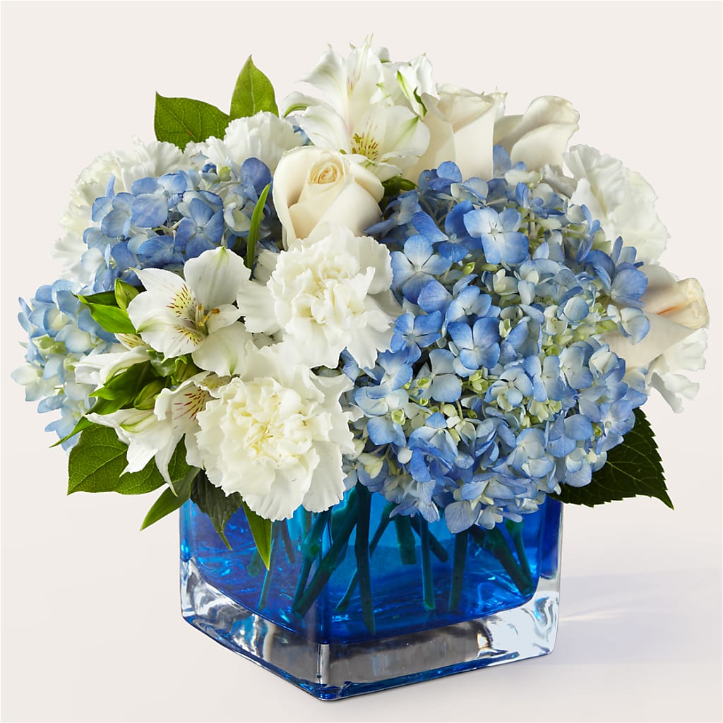 Soothing Waters Bouquet – Realm Of Blooms, Carnegie PA