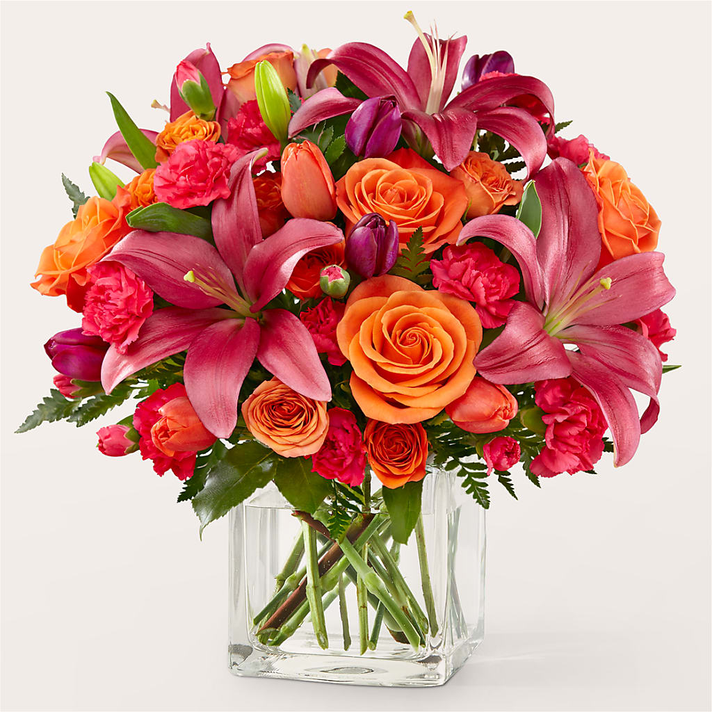 Lucky Lily Bouquet – Realm Of Blooms, Carnegie PA