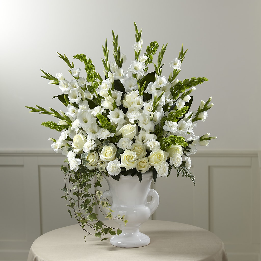 Fond Reflections Arrangement – Realm Of Blooms, Carnegie PA