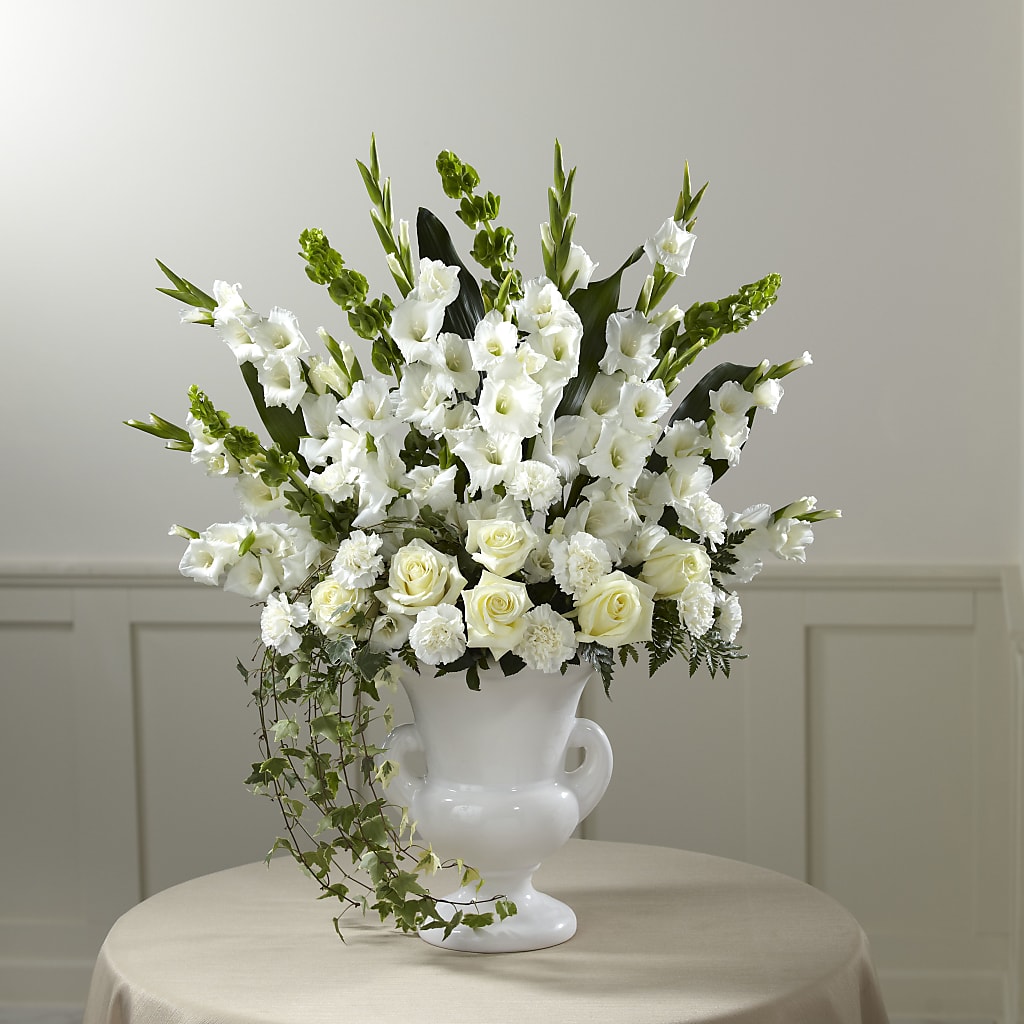 Fond Reflections Arrangement – Realm Of Blooms, Carnegie PA