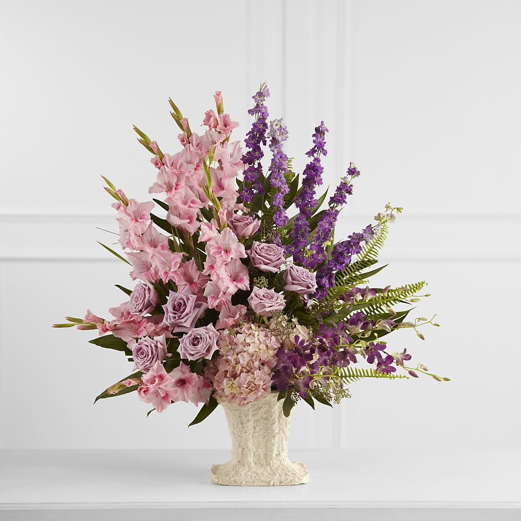 Flowing Garden Arrangement – Realm Of Blooms, Carnegie PA