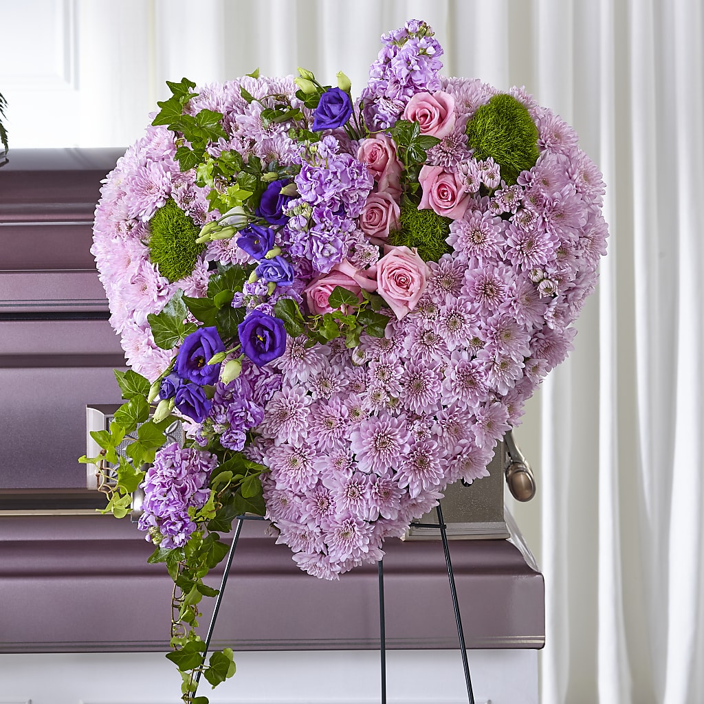 Treasured Love Standing Heart – Realm Of Blooms, Carnegie PA