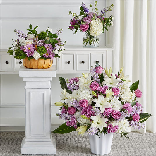 Tender Embrace Bundles – Realm Of Blooms, Carnegie PA