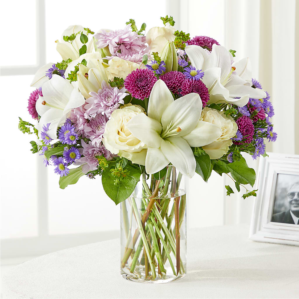 Wishing Peace Bouquet – Realm Of Blooms, Carnegie PA