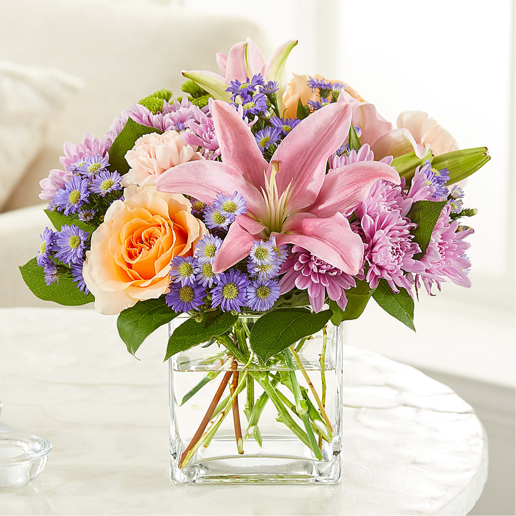 Delicate Details Bouquet – Realm Of Blooms, Carnegie PA