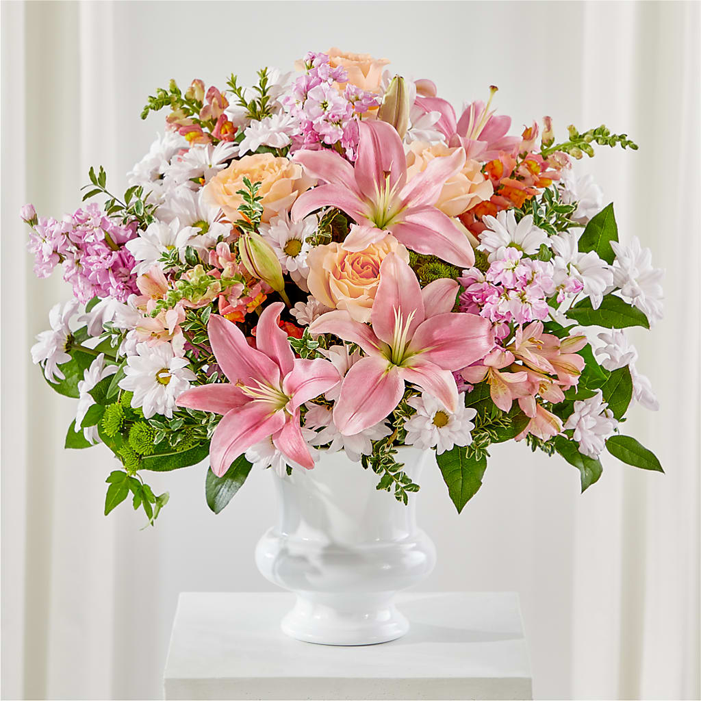 Heartfelt Gesture Urn Arrangement – Realm Of Blooms, Carnegie PA