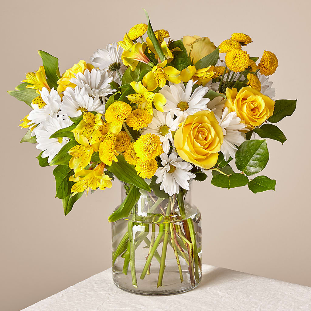 Sunny Sentiments Bouquet – Realm Of Blooms, Carnegie PA