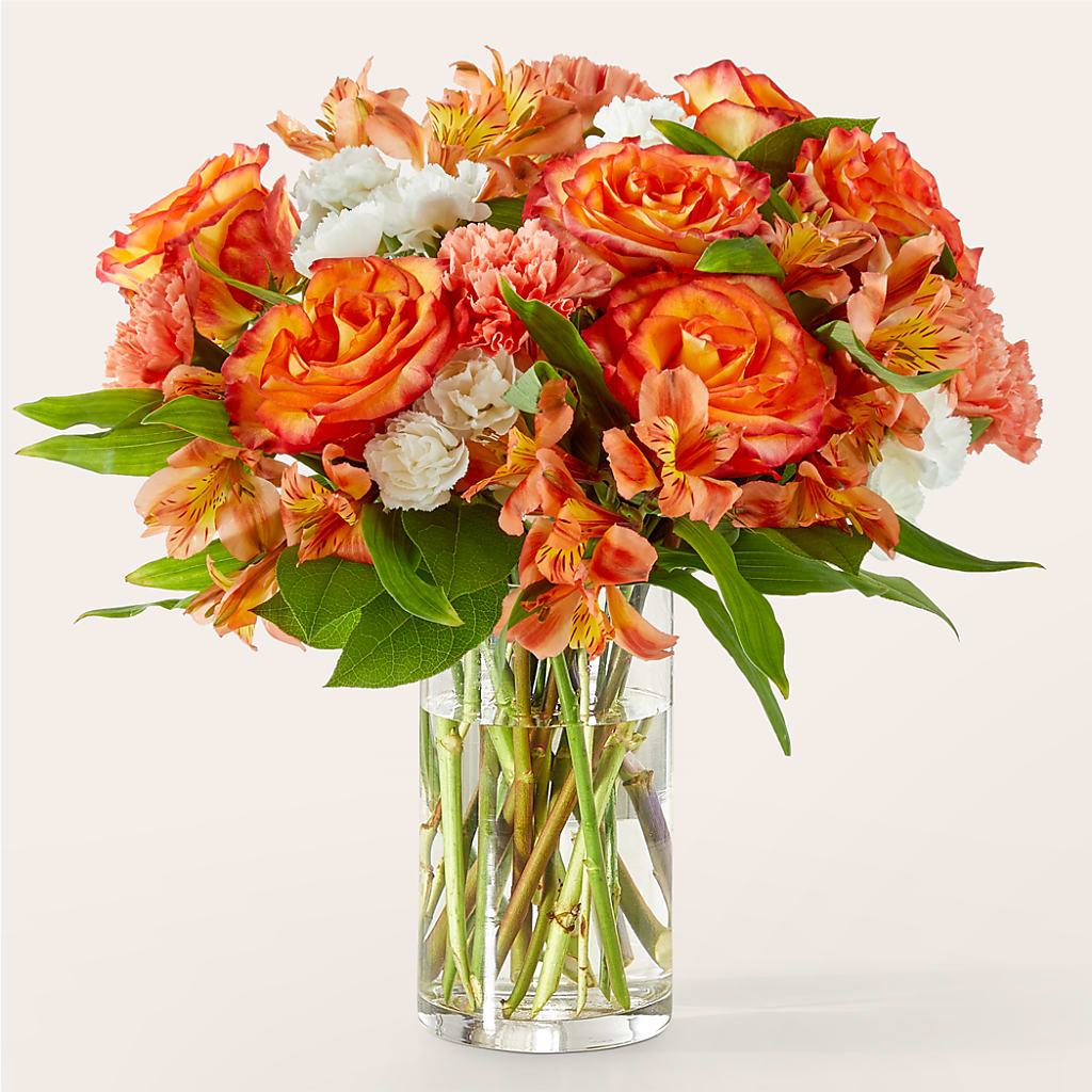 Apricot Glow Bouquet – Realm Of Blooms, Carnegie PA
