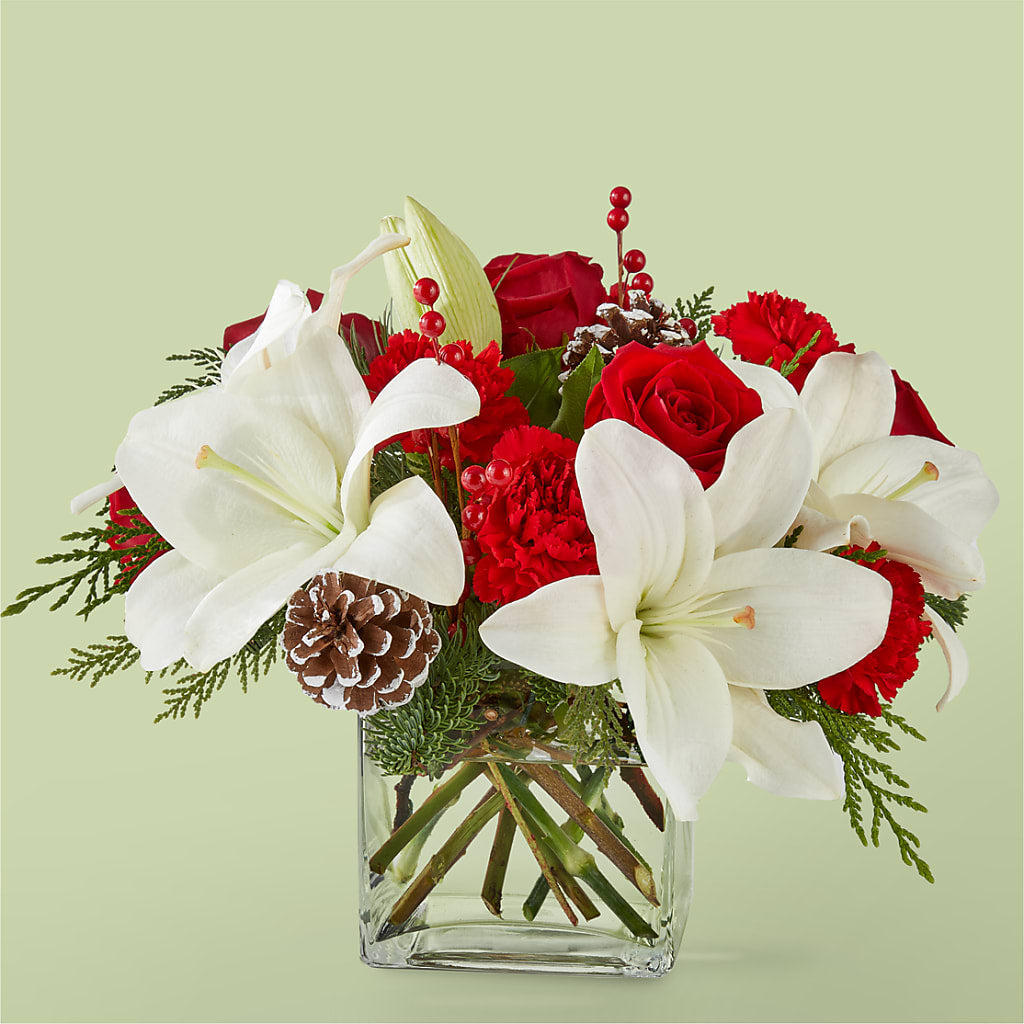 Glistening Icicles Bouquet – Realm Of Blooms, Carnegie PA