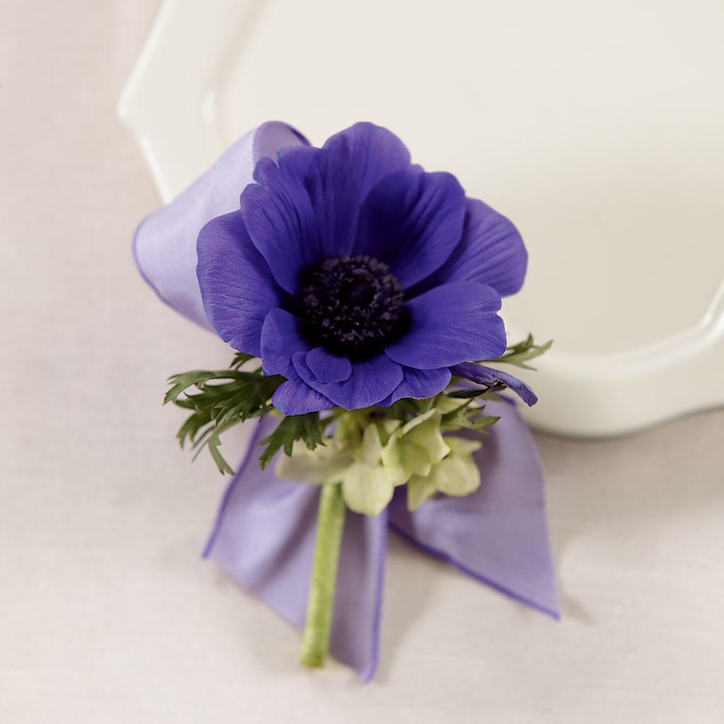 Purple Passion Boutonniere – Realm Of Blooms, Carnegie PA