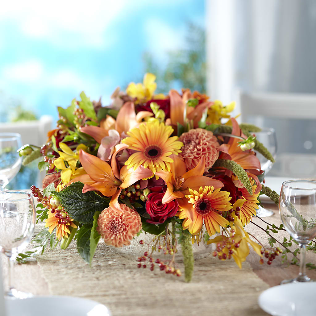 One and Only Centerpiece – Realm Of Blooms, Carnegie PA