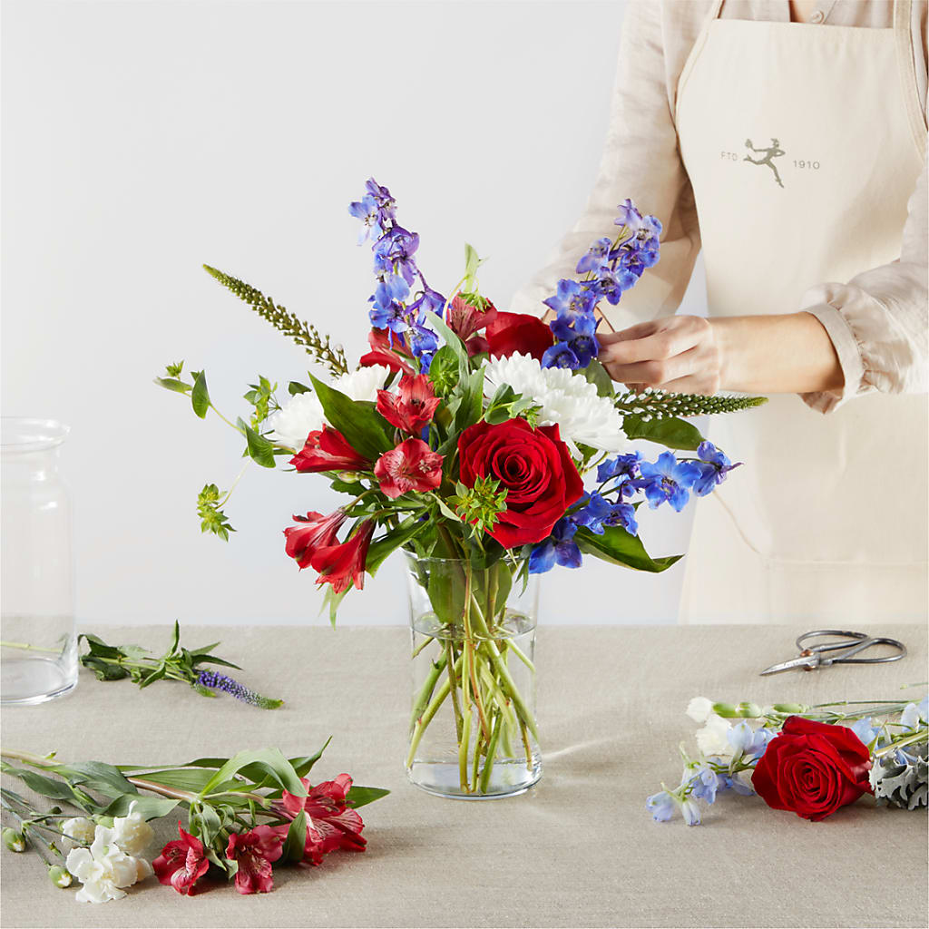 Star Spangled - A Florist Original –  Realm Of Blooms, Carnegie PA