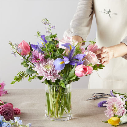 Pastel Tradition - A Florist Original –  Realm Of Blooms, Carnegie PA