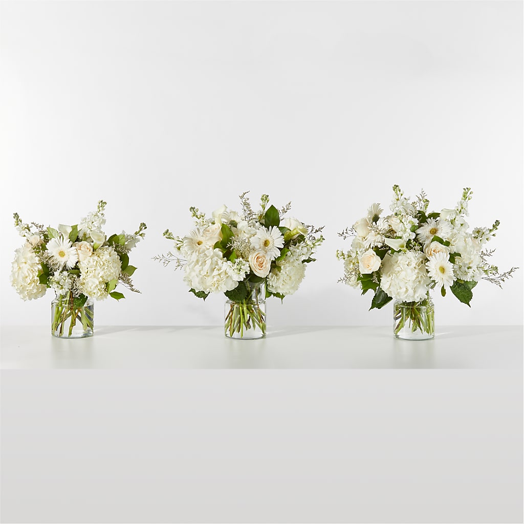 Sun-drenched Blooms Box Bouquet –  Realm Of Blooms, Carnegie PA