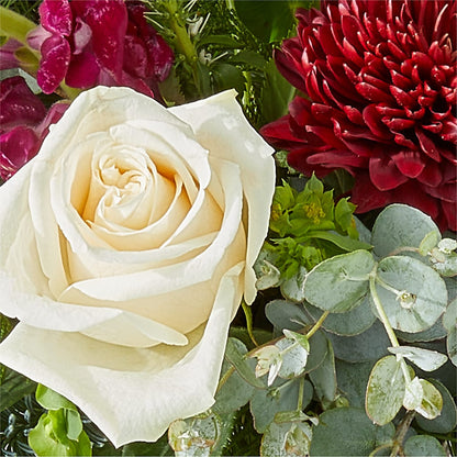 Cranberry Fizz Bouquet –  Realm Of Blooms, Carnegie PA