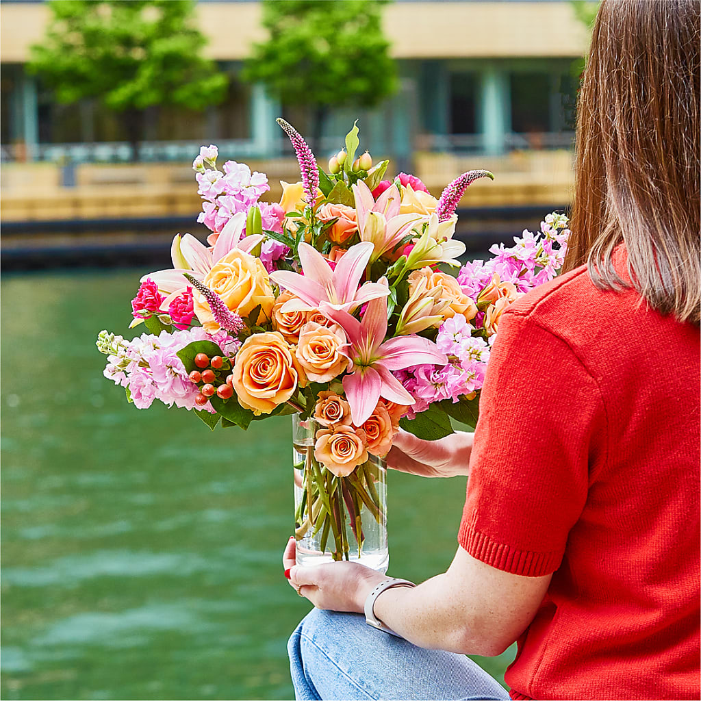 Bisous Bouquet –  Realm Of Blooms, Carnegie PA